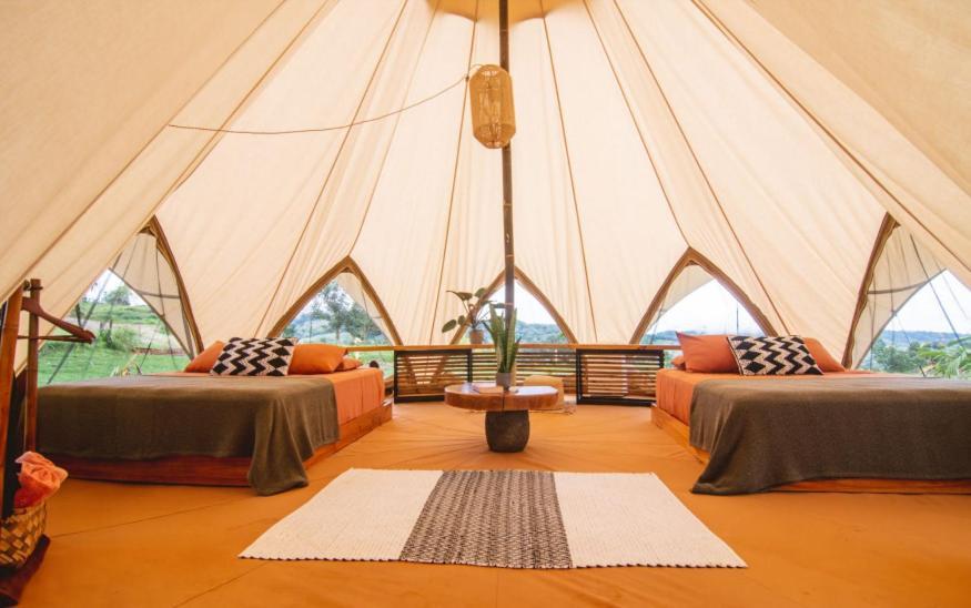 Holos Retreat Center: The Entire Ridge Basecamp Baru Екстер'єр фото